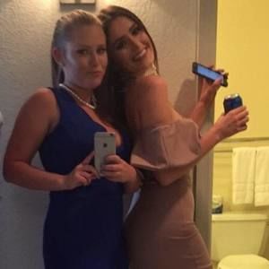 Meet your Posher, Madeline